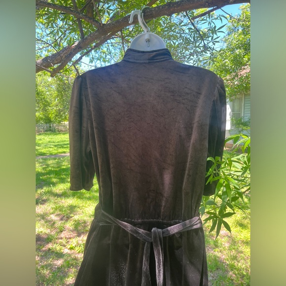 Velvet size S mid-length tie dress with buttons - Picture 4 of 10